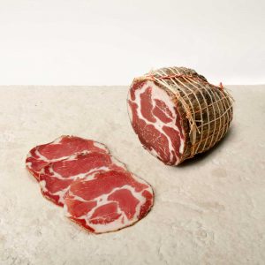 Coppa del Grappa, foto con fette tagliate. Salumificio Celotto